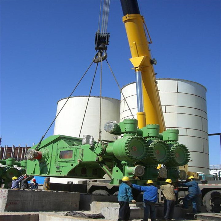 洪梅镇租赁200吨吊车